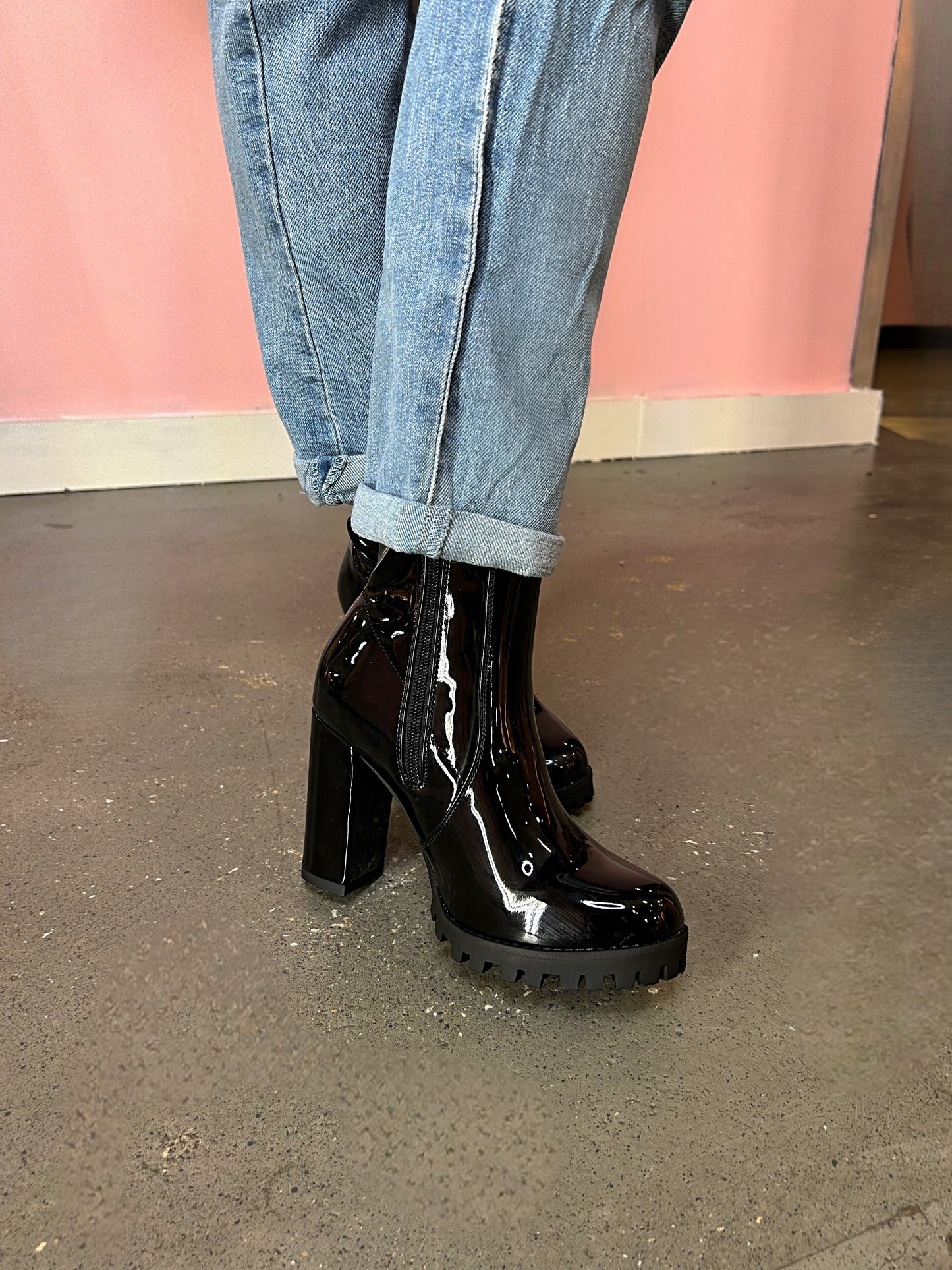 Amber Boot