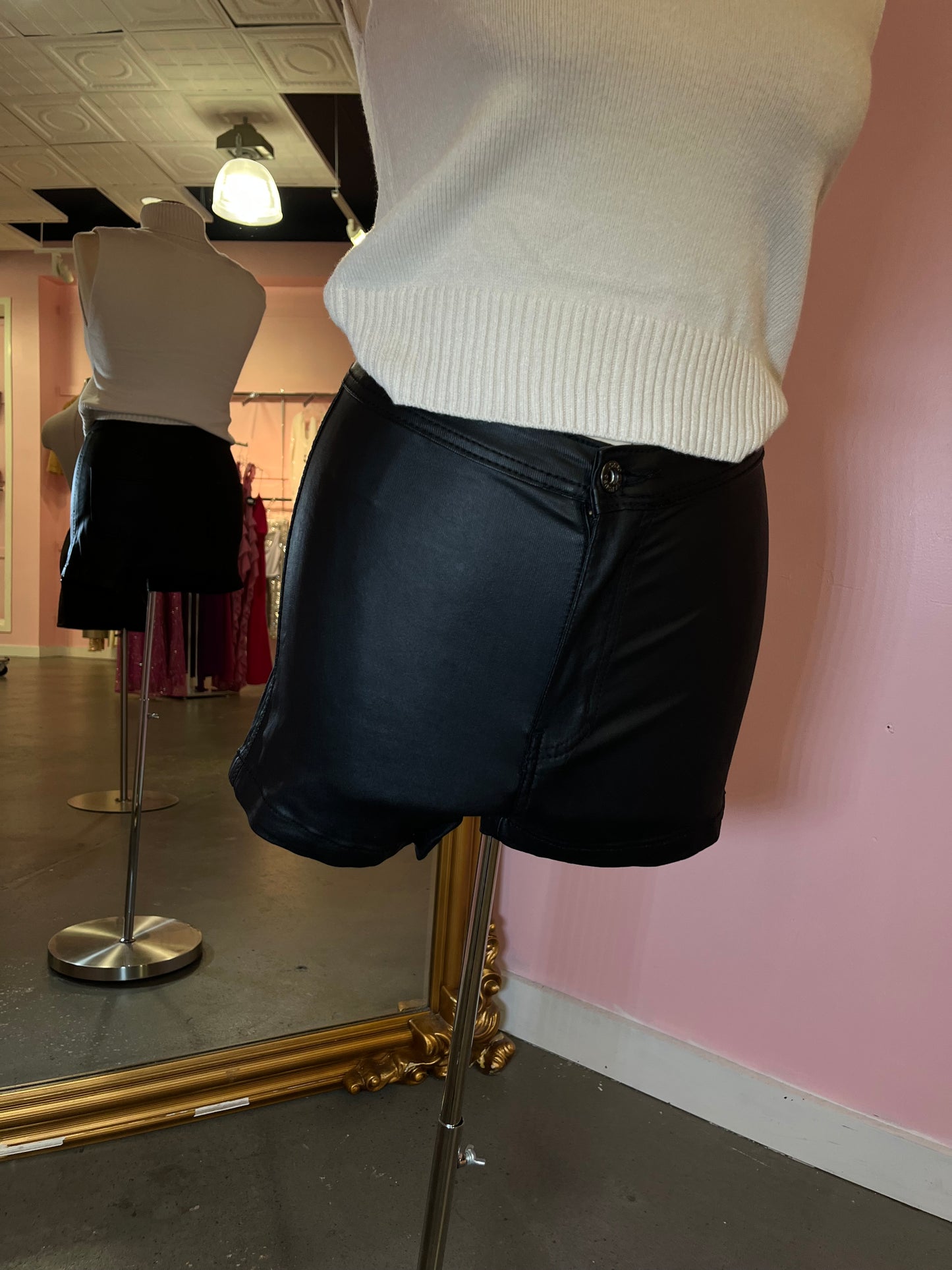 Victoria Leather Shorts