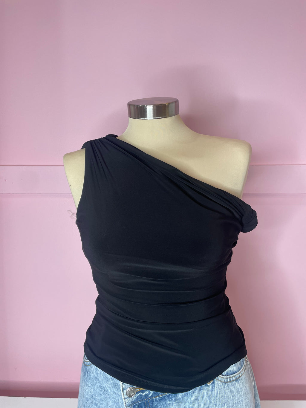 Mia Shoulder Top