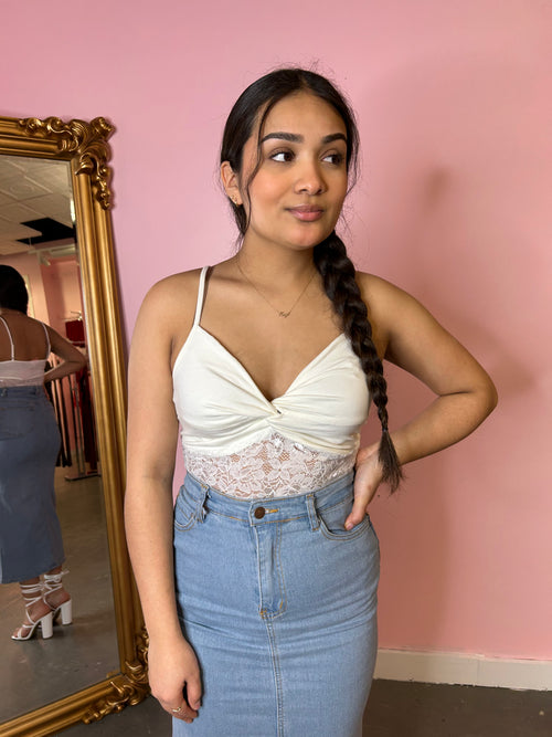 Alexa lace top